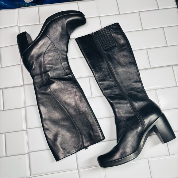 Dansko Shoes - Dansko tall nappa black leather heeled boots